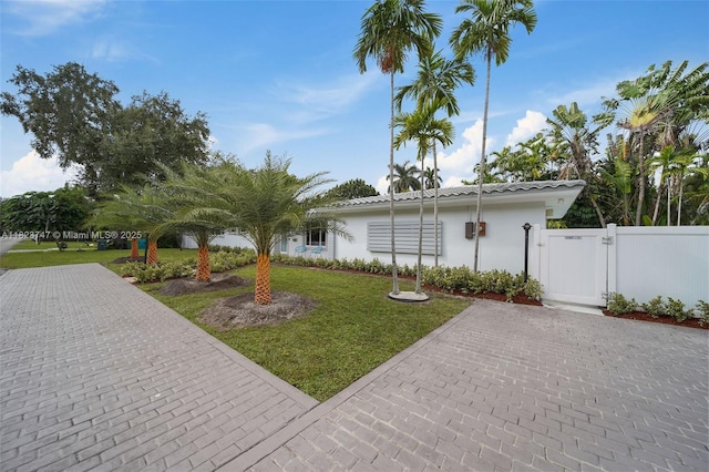 11530 NE 7th Ave, Biscayne Park, FL 33161 - view of yard with a gate