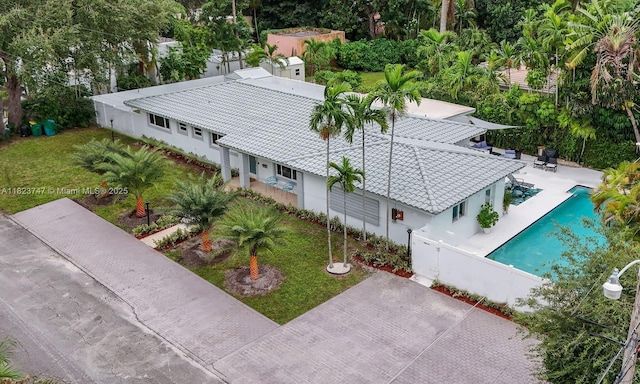 11530 NE 7th Ave, Biscayne Park, FL 33161 - aerial view of property and surrounding area featuring a pool