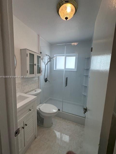641 SW 99th Pl, Miami, FL 33174 - full bathroom with a shower stall and vanity