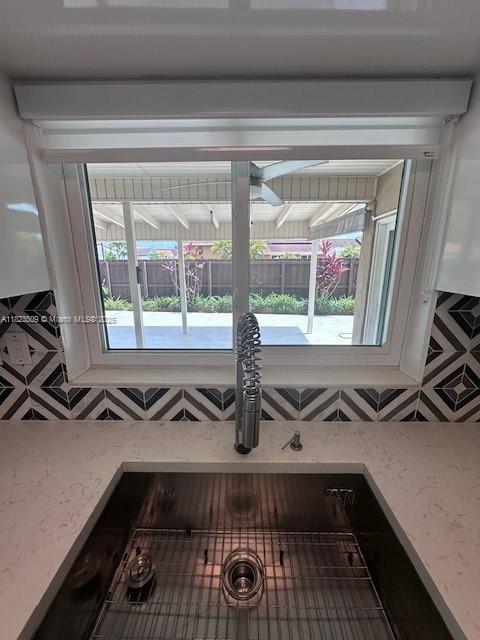 641 SW 99th Pl, Miami, FL 33174 - detailed view of light stone counters