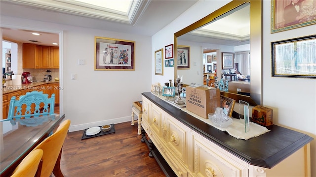 11113 Biscayne Blvd Unit 1055, Miami, FL 33181 - bar area featuring dark wood-type flooring, tasteful backsplash, recessed lighting, and crown molding