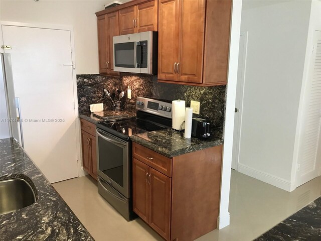 100 Lincoln Rd Unit 521, Miami Beach, FL 33139 - photo 9
