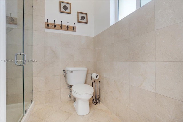 801 NW 156th Ave, Pembroke Pines, FL 33028 - full bath featuring a stall shower, tile walls, and tile patterned flooring
