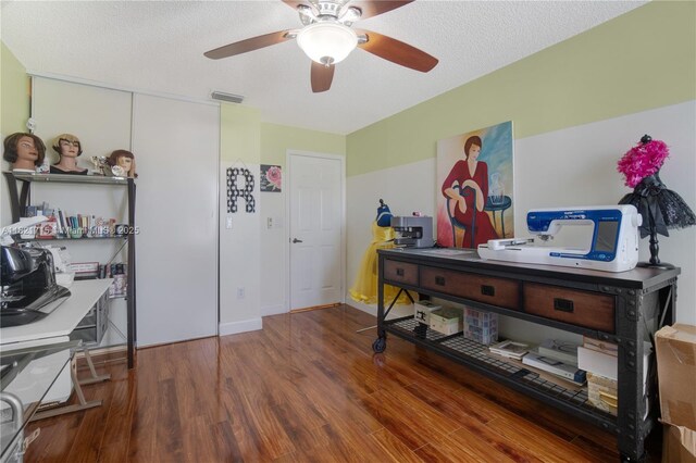 801 NW 156th Ave, Pembroke Pines, FL 33028 - view of patio with outdoor dining area and a ceiling fan