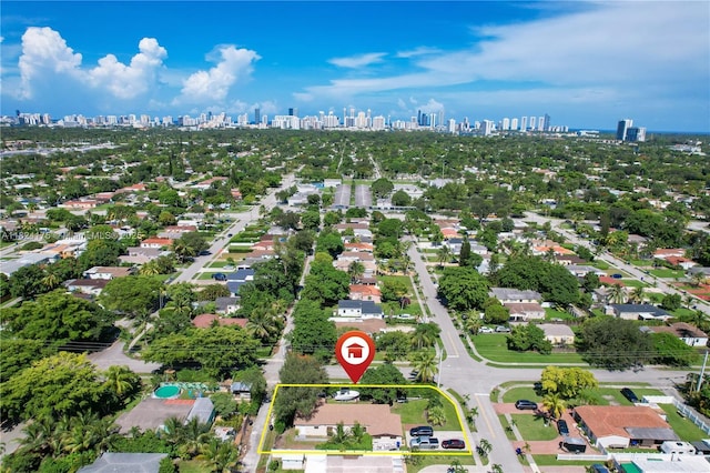1395 NE 178th St, North Miami Beach, FL 33162 - aerial overview of property's location featuring skyline and property parcel outlined