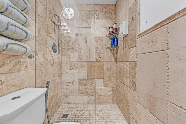 10371 SW 146th St, Miami, FL 33176 - bathroom with toilet and tiled shower