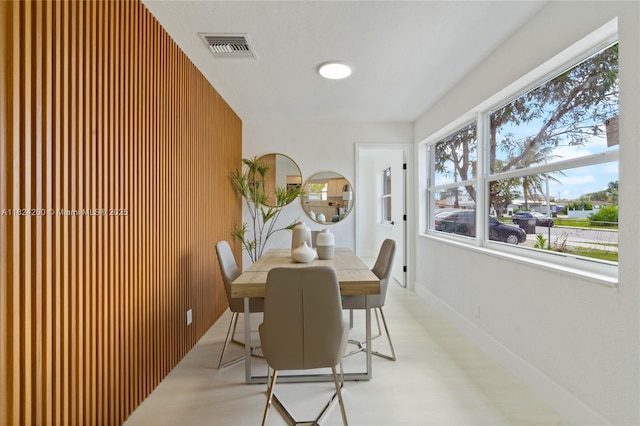 813SW 3rd Ct, Delray Beach, FL 33444 - dining area with baseboards
