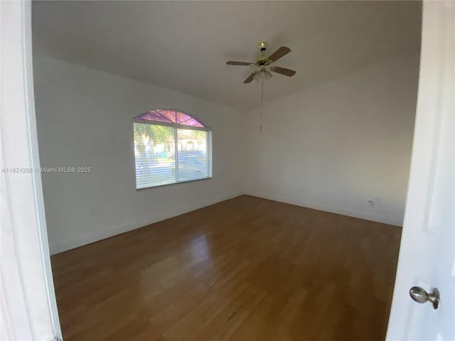 18942 NW 86th Ct, Hialeah, FL 33015 - unfurnished room with wood finished floors and a ceiling fan