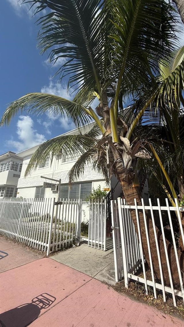 8132 Harding Ave Unit 2, Miami Beach, FL 33141 - view of gate