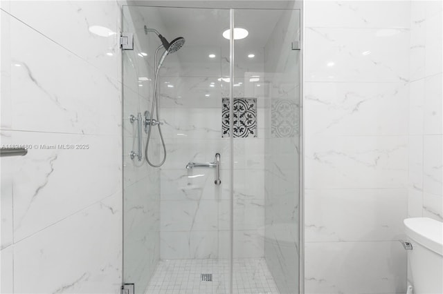 272 Fairway Cir Unit 98, Weston, FL 33326 - full bath with a marble finish shower