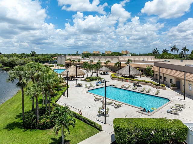 272 Fairway Cir Unit 98, Weston, FL 33326 - community pool featuring a patio area
