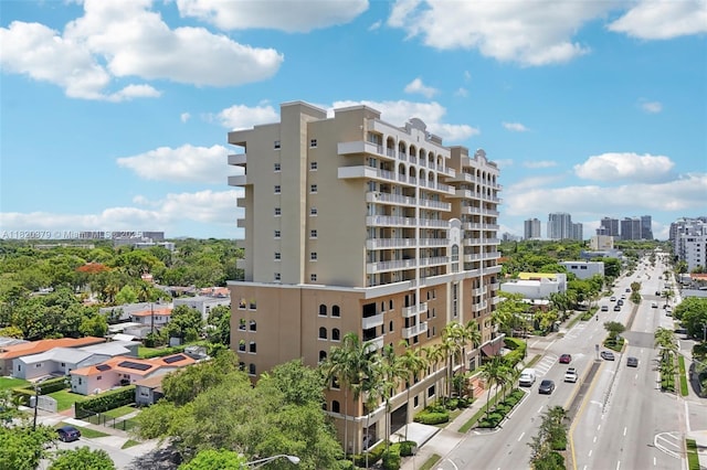 2425 SW 27th Ave Unit 705, Miami, FL 33145 - view of property with a view of city