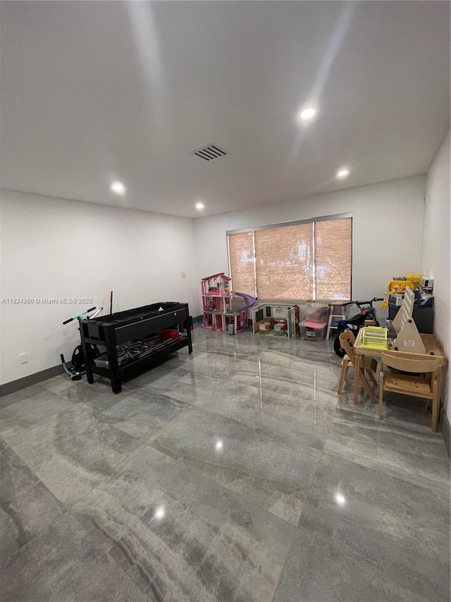 5811 SW 33rd Ter, Hollywood, FL 33312 - misc room featuring recessed lighting