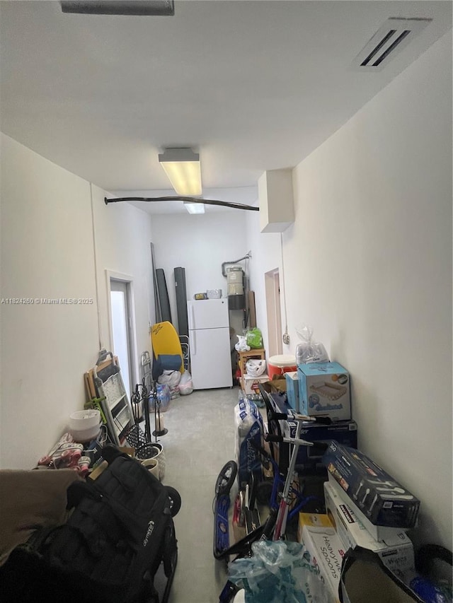 5811 SW 33rd Ter, Hollywood, FL 33312 - garage with freestanding refrigerator