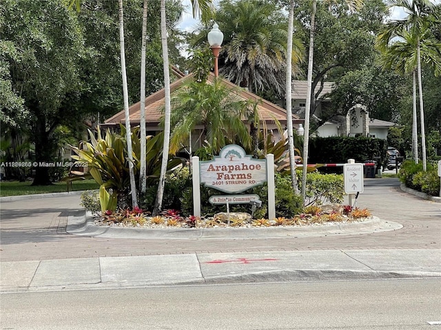 5811 SW 33rd Ter, Hollywood, FL 33312 - view of community / neighborhood sign