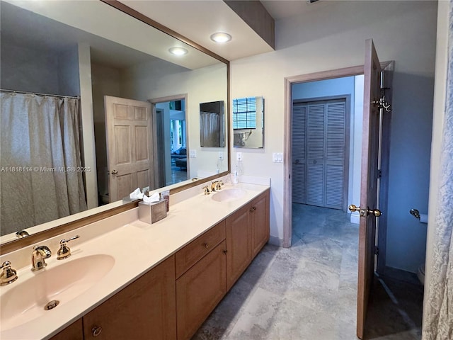 375 Sabal Way, Weston, FL 33326 - full bath featuring double vanity