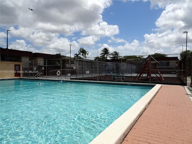 6680 SW 41st Pl Unit 32, Davie, FL 33314 - view of community pool