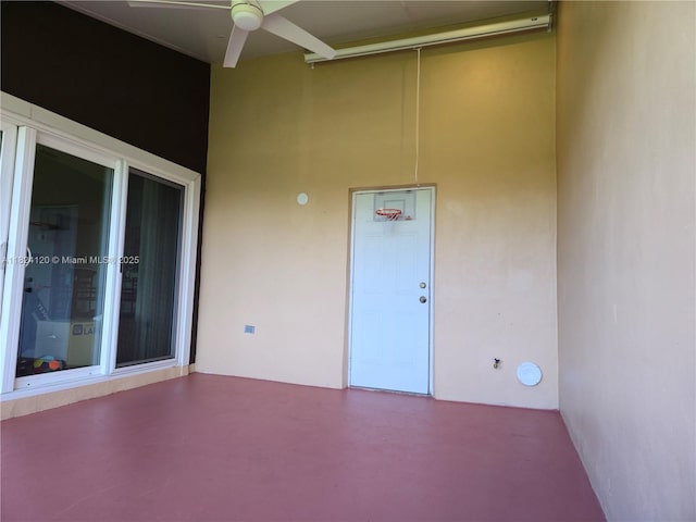 9410 S Meadows Cir, Miramar, FL 33025 - entrance to property with ceiling fan and stucco siding