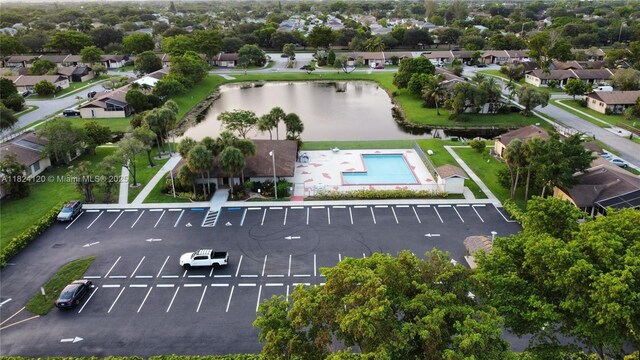 9410 S Meadows Cir, Miramar, FL 33025 - bird's eye view of a large body of water and a pool