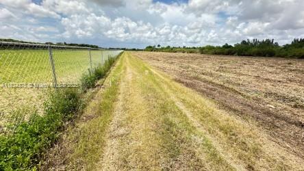 14300 SW 200, Miami, FL 33177 - photo 4