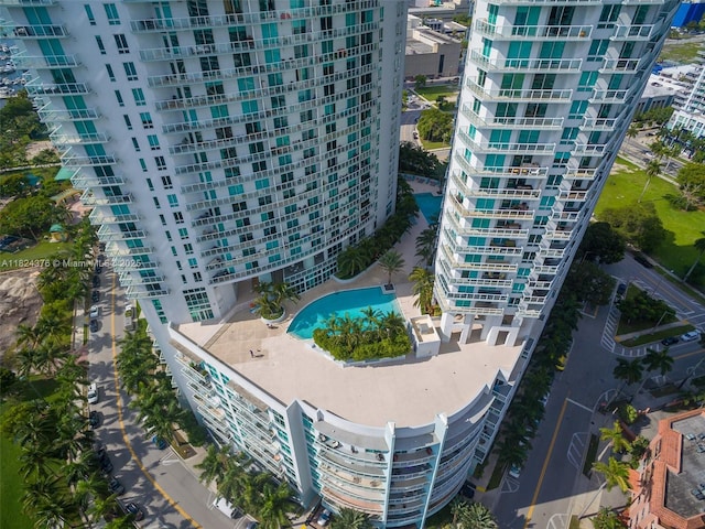 1900 N Bayshore Dr Unit 2514, Miami, FL 33132 - view of urban area featuring a pool area and apartment complex