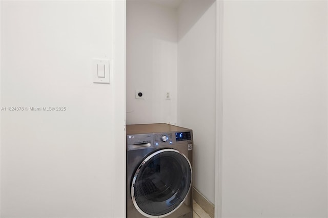 1900 N Bayshore Dr Unit 2514, Miami, FL 33132 - laundry area with washer / dryer