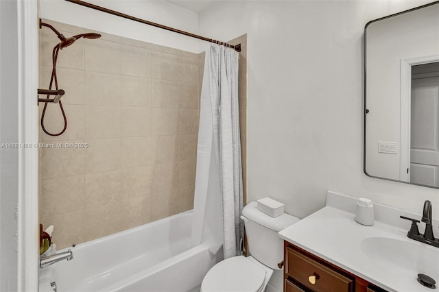 8144 Cascada Isles Dr, Cooper City, FL 33024 - bathroom with vanity and shower / tub combo
