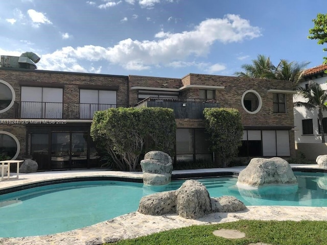 625 Ocean Blvd, Golden Beach, FL 33160 - photo 2