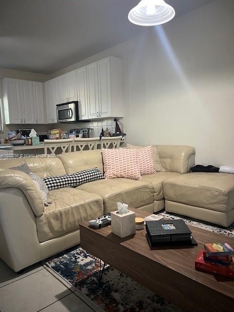 4812 Washington St Unit 8, Hollywood, FL 33021 - view of living area