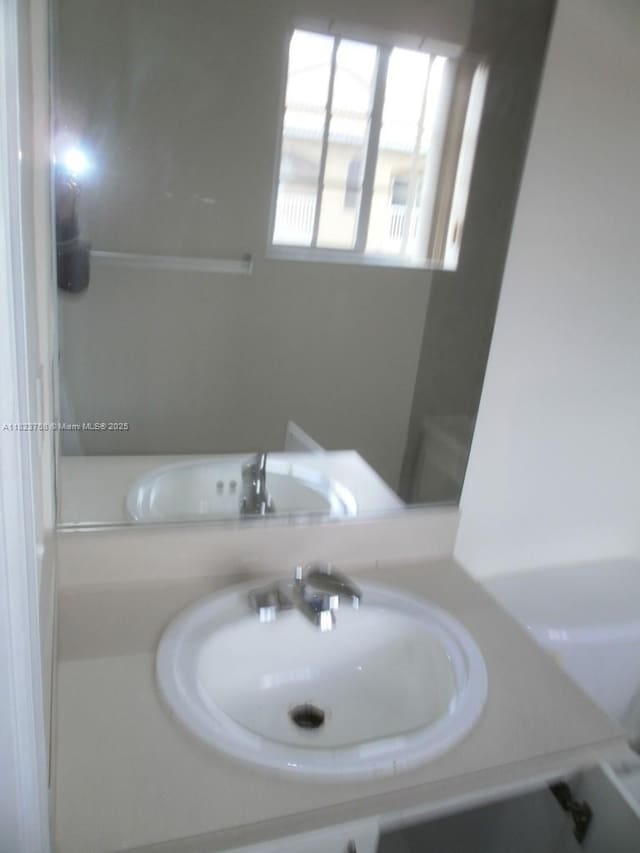 4812 Washington St Unit 8, Hollywood, FL 33021 - bathroom featuring vanity