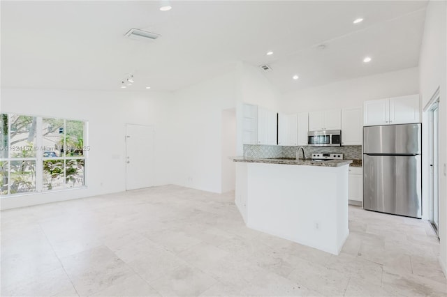 922 Falling Water Rd, Weston, FL 33326 - photo 14