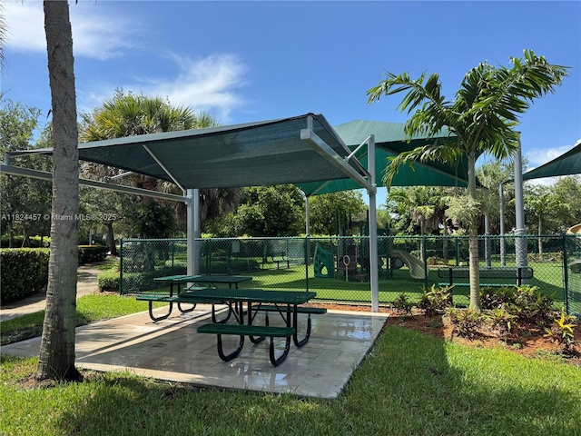 922 Falling Water Rd, Weston, FL 33326 - photo 27