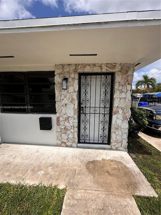 1865 NW 55th Ter, Miami, FL 33142 - photo 2