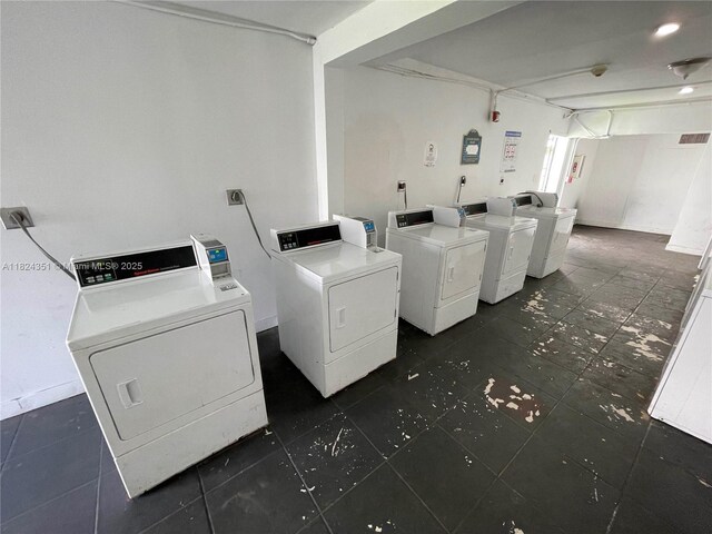 13300 Alexandria Dr, Opa-Locka, FL 33054 - photo 9