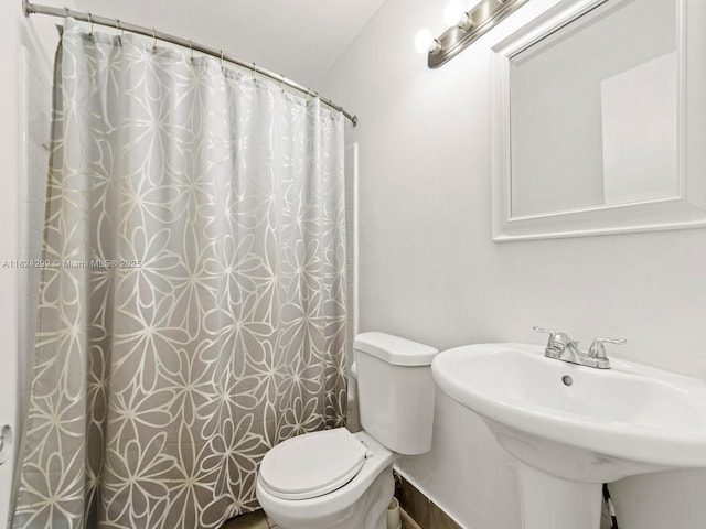 15314 SW 102nd Ct, Miami, FL 33157 - full bath with toilet and a shower with shower curtain