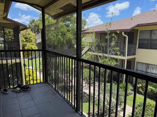 10017 Winding Lake Rd Unit 201, Sunrise, FL 33351 - photo 8