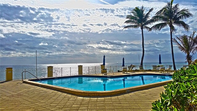 3475 S Ocean Blvd Unit 611, Palm Beach, FL 33480 - community pool featuring a water view