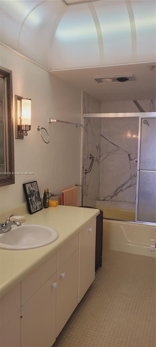 3475 S Ocean Blvd Unit 611, Palm Beach, FL 33480 - full bath featuring vanity and bath / shower combo with glass door