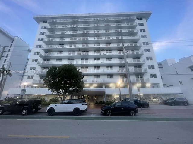 345 Ocean Dr Unit 602, Miami Beach, FL 33139 - view of building exterior