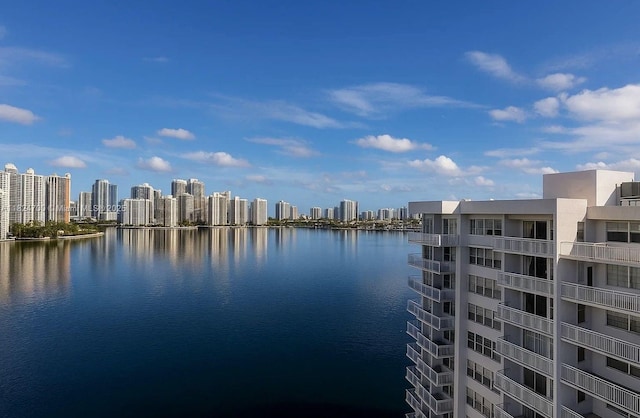 2750 NE 183rd St Unit 2103, Aventura, FL 33160 - photo 1