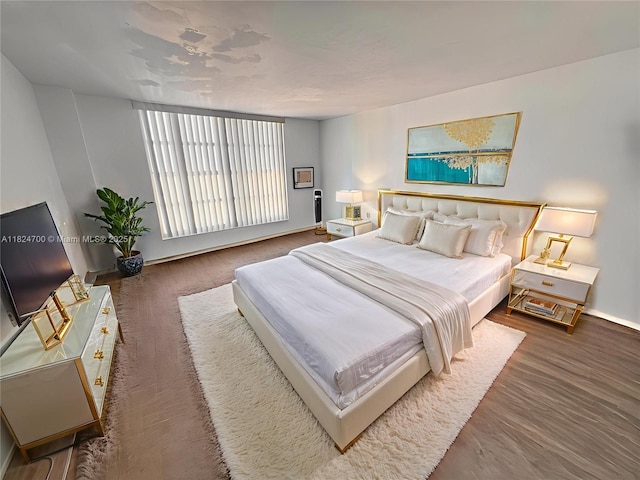 2750 NE 183rd St Unit 2103, Aventura, FL 33160 - bedroom featuring baseboards