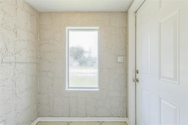 156 SW 126th Ave, Plantation, FL 33325 - view of tiled empty room