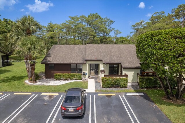 319 Elmira Ct, Royal Palm Beach, FL 33411 - photo 32