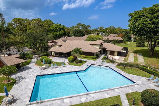 319 Elmira Ct, Royal Palm Beach, FL 33411 - photo 34