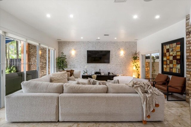 5186 NW 106th Ave, Doral, FL 33178 - photo 5