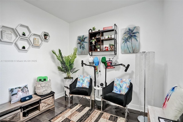 11854 SW 27th St, Miramar, FL 33025 - living area featuring wood finished floors and baseboards