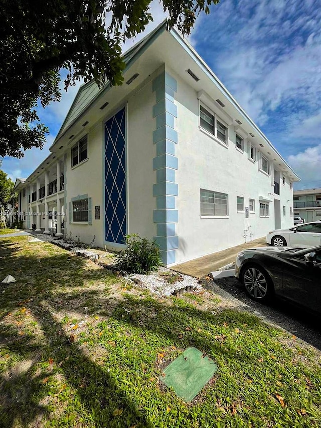 3515 Van Buren St Unit 106, Hollywood, FL 33021 - view of side of home