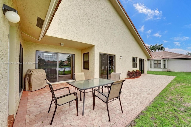 3128 Peachtree Cir, Davie, FL 33328 - view of patio / terrace with area for grilling and outdoor dining space