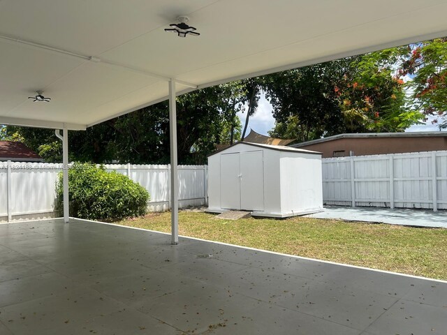 2368/2370 NW 33rd St, Miami, FL 33142 - photo 18
