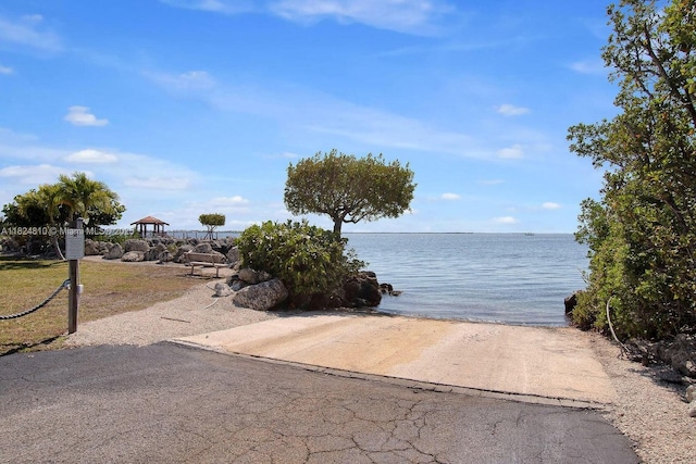 104500 Overseas Hwy, Key Largo, FL 33037 - water view with local beach